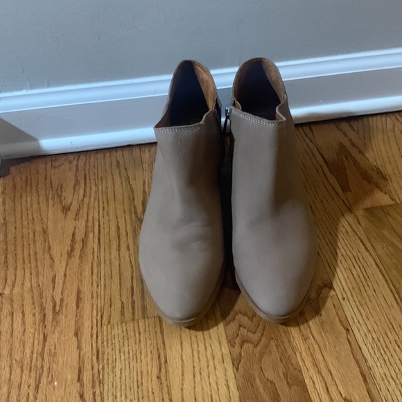 New - Picture 4 of 5